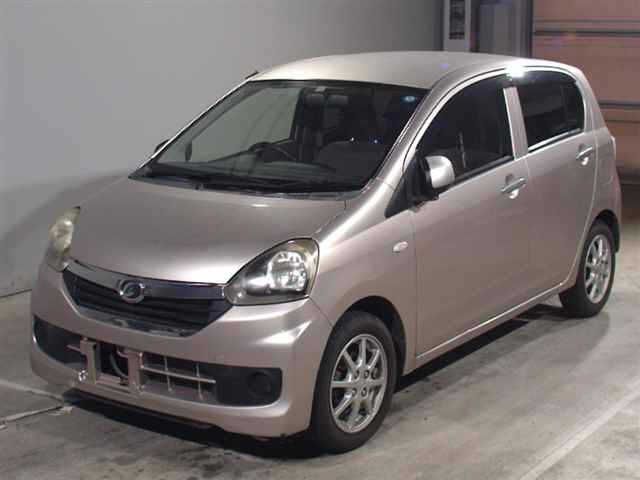 7006 DAIHATSU MIRA E S LA300S 2013 г. (JU Tochigi)